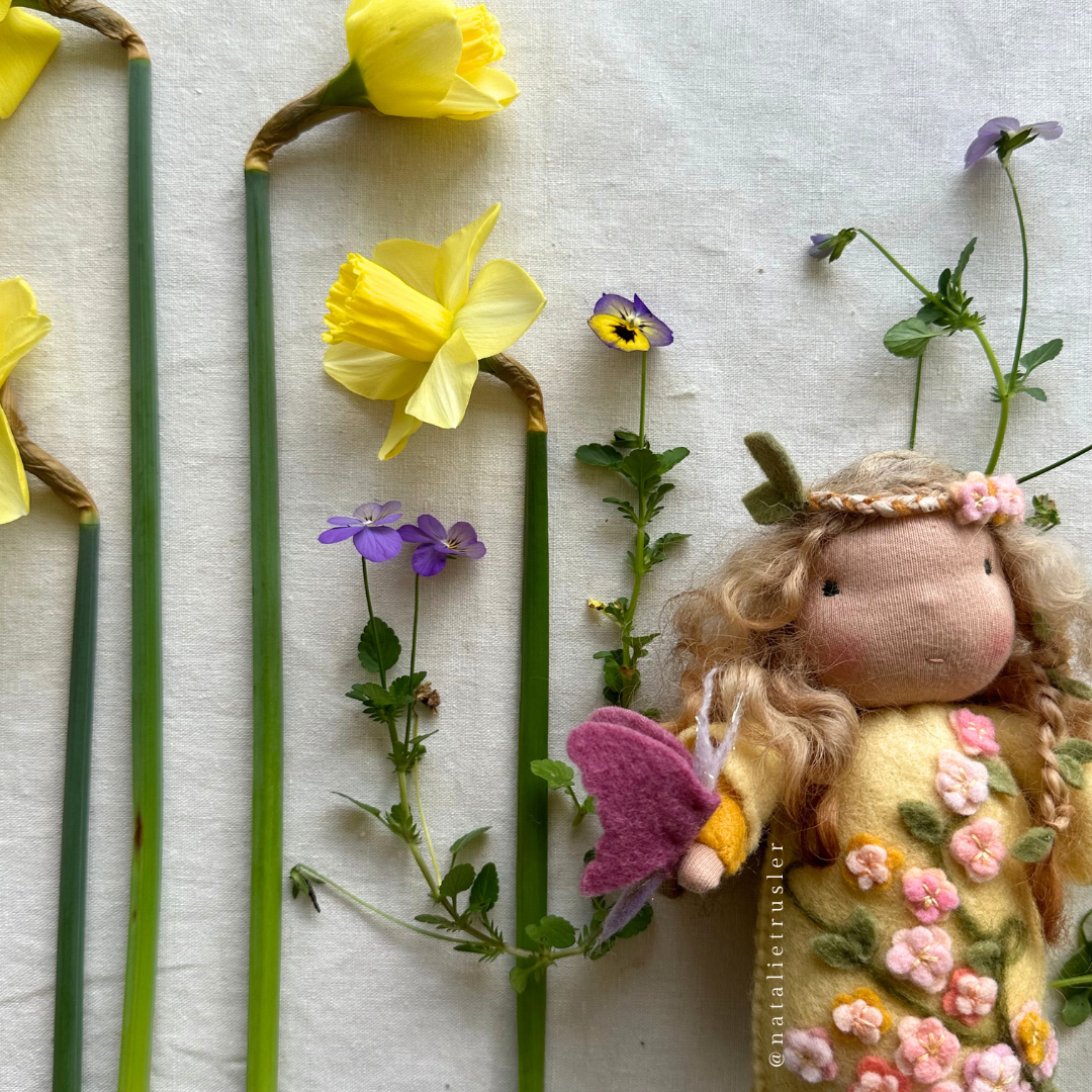 Lady Spring Seasonal Doll (Material Kit)